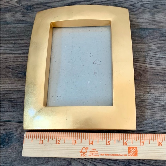 Philip Whitney Brighton Gold Picture Frame 6.5/8.5 Inches - Picture 8 of 13